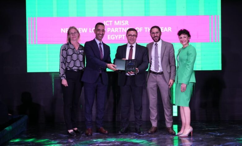 شركة ICT Misr تفوز بجائزة “Cohesity” كأكبر جاذب للعملاء الجدد في 2024 شركة ICT Misr تفوز بجائزة “Cohesity” كأكبر جاذب للعملاء الجدد في 2024
