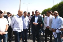 وزير الإسكان يتفقد مشروعات تطوير الطرق بمحور 26 يوليو وحدائق أكتوبر