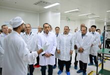 رئيس الوزراء يفتتح مصنع شركة “أوبو” العالمية لتصنيع الهواتف المحمولة بالعاشر من رمضان