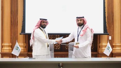الأمير سلمان بن سلطان يكرم شركة الراجحي تقديرًا لجهودها في تطوير خدمات الحج والعمرة