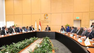 الاستراتيجية الوطنية للبناء الأخضر تدخل حيز التنفيذ.. ووزير الإسكان يناقش الحوافز والتطبيق