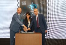 «البريد المصري» يصدر طابعًا تذكاريًا بمناسبة اليوم العالمي للإحصاء