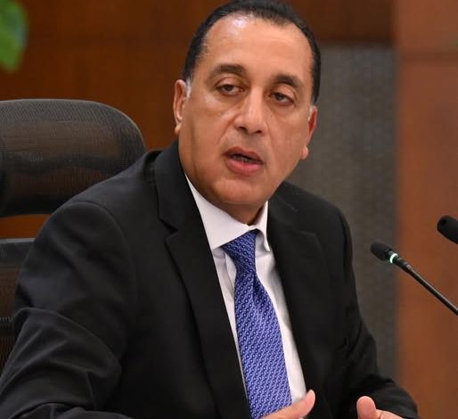 رئيس الوزراء يُصدر قراراً بتشكيل اللجنة الرئيسية لتطوير الإعلام المصري