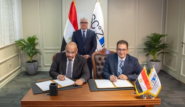 اقتصادية قناة السويس توقع عقد مشروع “شركة بيمك إيميجينغ” للتكنولوجيا الطبية باستثمارات 4.5 مليون دولار