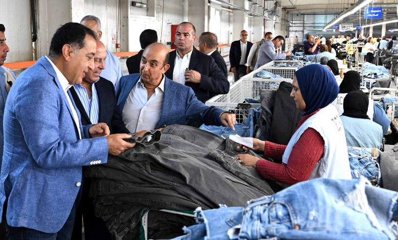 مصنع “تي آند سي” للملابس الجاهزة يوفر 7200 وظيفة دائمة مصنع “تي آند سي” للملابس الجاهزة يوفر 7200 وظيفة دائمة