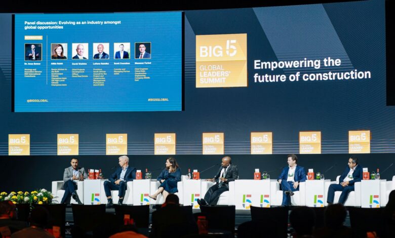 قادة الحكومات وخبراء القطاع الخاص يناقشون آفاق التعاون خلال فعاليات Big 5 Global قادة الحكومات وخبراء القطاع الخاص يناقشون آفاق التعاون خلال فعاليات Big 5 Global