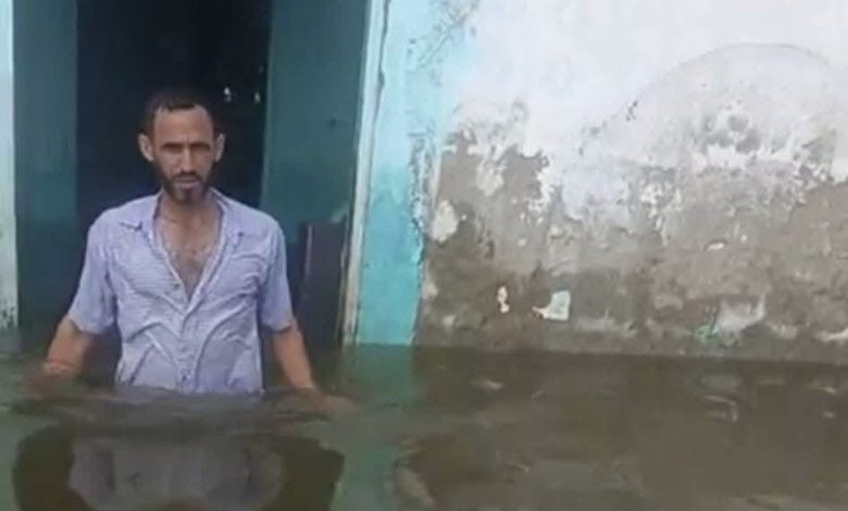غرق قرى طرح النهر في المنوفية بسبب ارتفاع منسوب المياه وتوقف حركة الأهالي