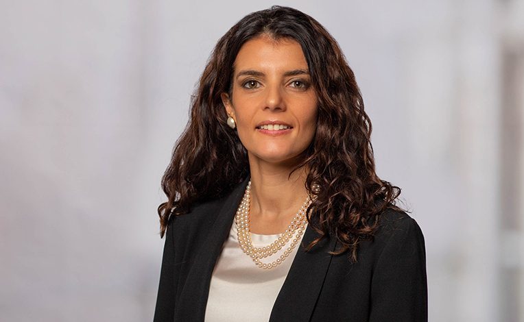 رانيا نظمي: 80 مليون متر مربع حجم المعروض السكني في مصر.. و«سفلز» قدمت استشارات لـ10 ملايين متر مربع مملوكة لـ100 مطور عقاري رانيا نظمي: 80 مليون متر مربع حجم المعروض السكني في مصر.. و«سفلز» قدمت استشارات لـ10 ملايين متر مربع مملوكة لـ100 مطور عقاري