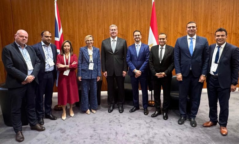 سينوك الصينية تدخل السوق المصري لأول مرة للاستثمار في البترول والغاز سينوك الصينية تدخل السوق المصري لأول مرة للاستثمار في البترول والغاز