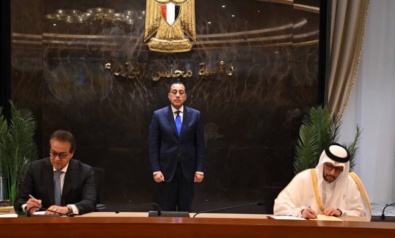 رئيس الوزراء يشهد توقيع مذكرة تفاهم بين مصر وقطر لتعزيز التعاون في المجال الصحي رئيس الوزراء يشهد توقيع مذكرة تفاهم بين مصر وقطر لتعزيز التعاون في المجال الصحي