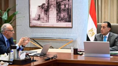 رئيس الوزراء يتابع جهود إزالة تعديات نهر النيل في إطار “المشروع القومي لضبط النيل”