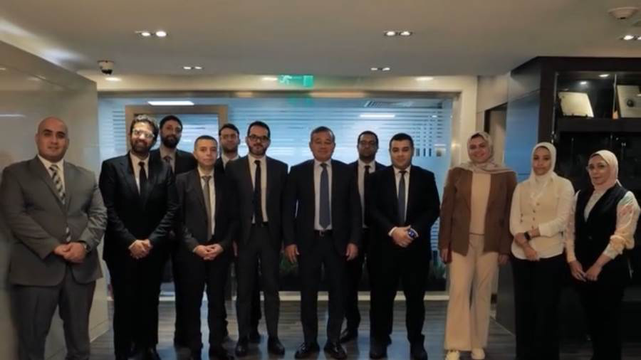 مصرف أبوظبي الإسلامي يحتفي بموظفيه المتميزين في فعالية «إفطار مع الرئيس التنفيذي»