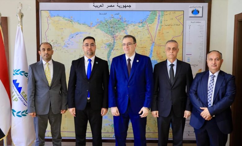 مصر والعراق تبحثان تعزيز التعاون في مجالات الإصلاح المؤسسي وتنمية الموارد البشرية