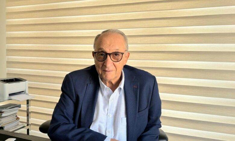 عمرو بدر الدين يقترح منظومة متكاملة لحفظ حقوق المستثمرين تتضمن استرداد الأموال بالفوائد حال تعثر المطورين عمرو بدر الدين يقترح منظومة متكاملة لحفظ حقوق المستثمرين تتضمن استرداد الأموال بالفوائد حال تعثر المطورين