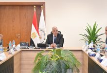 وزير الري يرأس اجتماع اللجنة الدائمة لتنظيم إيراد نهر النيل ويؤكد استمرار الإدارة الديناميكية للموارد المائية