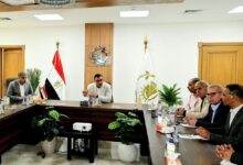 الشربيني يعقد اجتماعًا بالعبور الجديدة لمتابعة الموقف التنفيذي للمشروعات والملفات التنموية