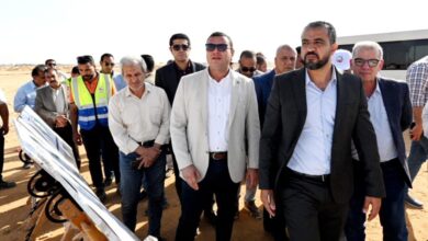 وزير الإسكان يتفقد أعمال الطرق والمرافق بمنطقة الأمل بالعبور الجديدة وزير الإسكان يتفقد أعمال الطرق والمرافق بمنطقة الأمل بالعبور الجديدة