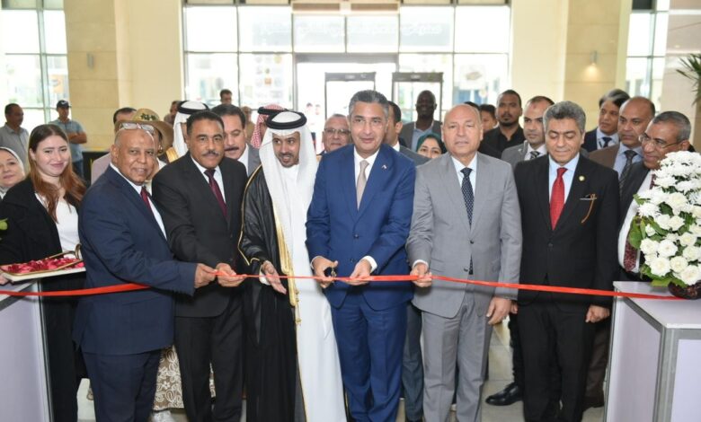 وزير التموين يفتتح النسخة الثانية من الملتقى والمعرض الدولي للتمور بمشاركة 250 شركة عربية وأجنبية وزير التموين يفتتح النسخة الثانية من الملتقى والمعرض الدولي للتمور بمشاركة 250 شركة عربية وأجنبية