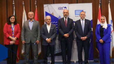 بنك الكويت الوطني يوقع بروتوكول تعاون مع بنك الشفاء المصري لتطوير مركز علاج الأورام والطب النووي بجامعة سوهاج