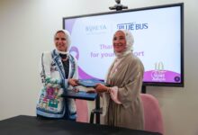 شركة Blue Bus توقع بروتوكول تعاون مع مؤسسة بهية لدعم تجهيز كابينة علاج كيماوي لمحاربات السرطان