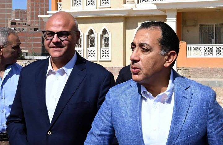 رئيس الوزراء يستعرض الموقف التنفيذي للمشروعات الجارية في مدن ومراكز القليوبية رئيس الوزراء يستعرض الموقف التنفيذي للمشروعات الجارية في مدن ومراكز القليوبية