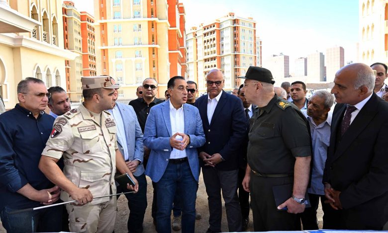 مدبولي يتابع مشروع “دارة” بالقليوبية: تنفيذ 16 ألف وحدة سكنية في 5 مواقع مدبولي يتابع مشروع “دارة” بالقليوبية: تنفيذ 16 ألف وحدة سكنية في 5 مواقع
