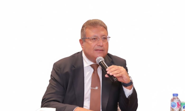 ننشر أبرز 10 تصريحات لـ «طارق شكري» حول أزمات القطاع العقاري وطرق حلها ننشر أبرز 10 تصريحات لـ «طارق شكري» حول أزمات القطاع العقاري وطرق حلها