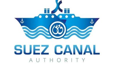 أسامة ربيع: تعويم السفينة KOMANDER خلال 30 دقيقة فقط دون تأثير على حركة العبور اليومية أسامة ربيع: تعويم السفينة KOMANDER خلال 30 دقيقة فقط دون تأثير على حركة العبور اليومية