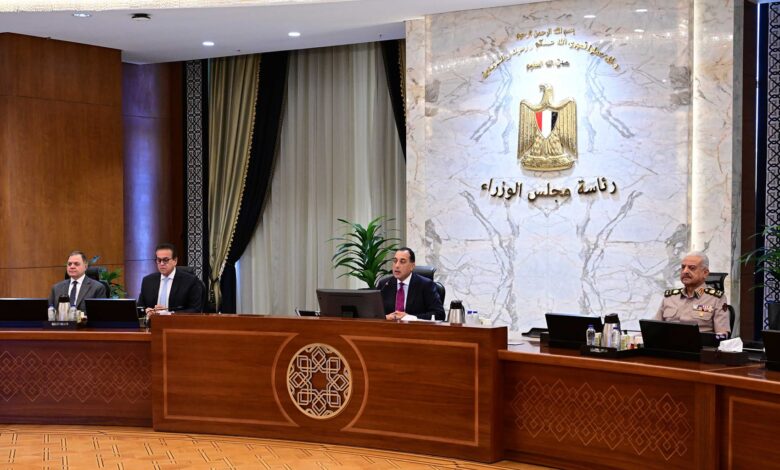 رئيس الوزراء: شاشات عرض كبرى في المحافظات لمتابعة افتتاح المتحف المصري الكبير