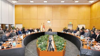 وزير الإسكان يتابع تنفيذ مشروعات مياه الشرب والصرف الصحي ضمن “حياة كريمة” في الفيوم والمنيا