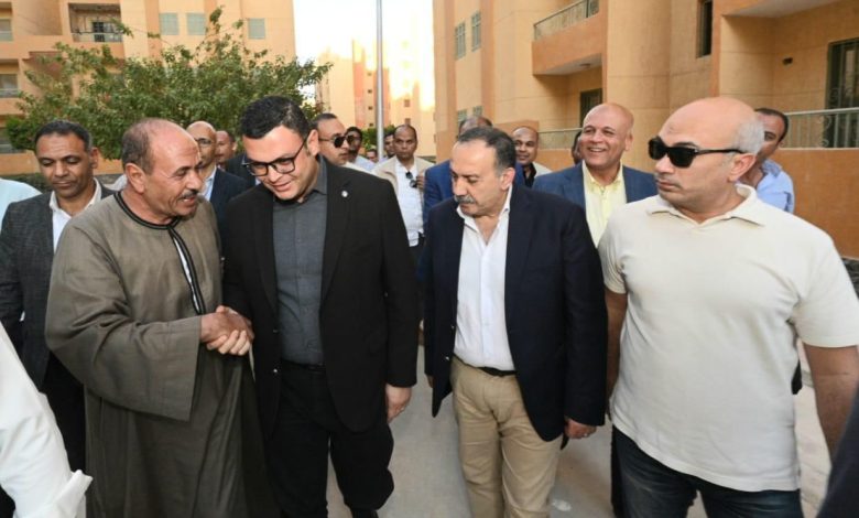 الشربيني يختتم جولته فى أسيوط بتفقد الممشى السياحي ومشروع “سكن كل المصريين” 