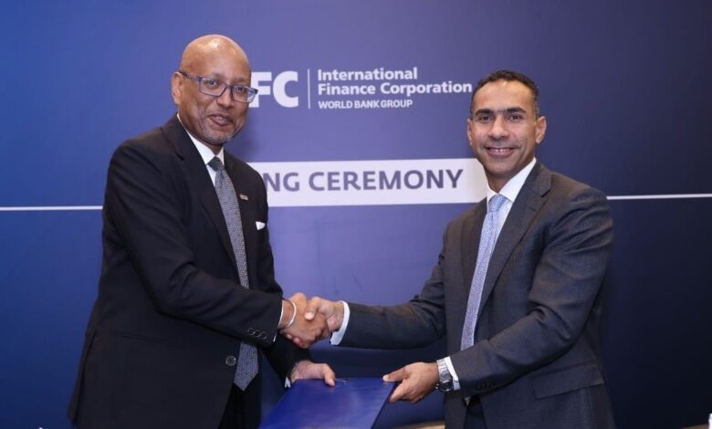 بنك قناة السويس يتعاون مع مؤسسة التمويل الدولية”IFC” لدعم نمو قطاع المشروعات الصغيرة والمتوسطة في مصر بنك قناة السويس يتعاون مع مؤسسة التمويل الدولية”IFC” لدعم نمو قطاع المشروعات الصغيرة والمتوسطة في مصر