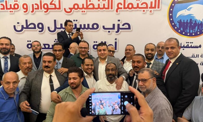 شادي الكومي يشارك في اجتماع أمانة باب الشعرية بـ«مستقبل وطن» ويؤكد: خدمة المواطن محور العمل السياسي