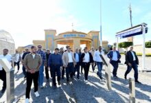 وزير الإسكان يتفقد مشروع “مارينا 8” وتطوير الطريق الرئيسي لمدخل مارينا 5
