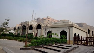 رئيس الوزراء يتفقد عدداً من أعمال تطوير الطرق بالقاهرة