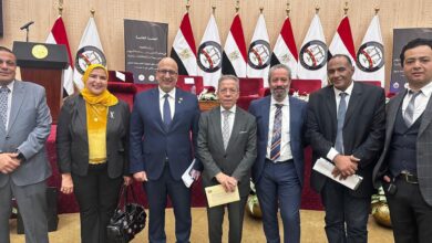 نقابة الأطباء والنيابة العامة يناقشان “تطبيق قانون المسؤولية الطبية”