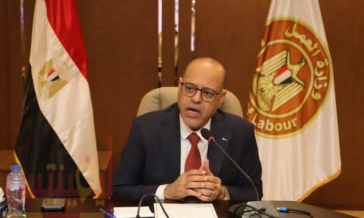 “العمل” تمنح 634 منشأة مهلة لوفيق أوضاعها وتحرر410 محضر لعدم الالتزام بتطبيق الحد الأدنى للأجور “العمل” تمنح 634 منشأة مهلة لوفيق أوضاعها وتحرر410 محضر لعدم الالتزام بتطبيق الحد الأدنى للأجور