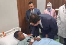 وزير الثقافة يزور طلاب أسوان المصابين في حادث طريق إسنا