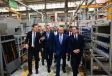 رئيس الوزراء يفتتح توسعات المصنع الإقليمي لشركة “شنايدر إلكتريك” بمدينة بدر