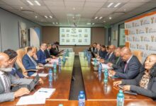 وزير الاستثمار يستعرض آفاق  التعاون الصناعي في مجال السيارات بين مصر وتجمع “الساكو”