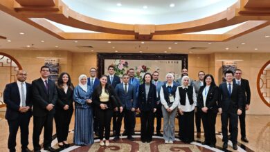 17 مسئولًا حكوميًا يزورون بكين لتبادل الخبرات في التنمية الاقتصادية