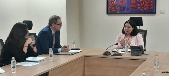 نائبة وزيرة التضامن: المرحلة المقبلة ستشهد توسعًا في التعاون لدعم قدرات مؤسسات المجتمع الأهلي نائبة وزيرة التضامن: المرحلة المقبلة ستشهد توسعًا في التعاون لدعم قدرات مؤسسات المجتمع الأهلي