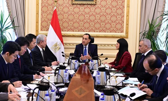 رئيس الوزراء يلتقي رئيس الوكالة اليابانية للتعاون الدولي “الجايكا” رئيس الوزراء يلتقي رئيس الوكالة اليابانية للتعاون الدولي “الجايكا”