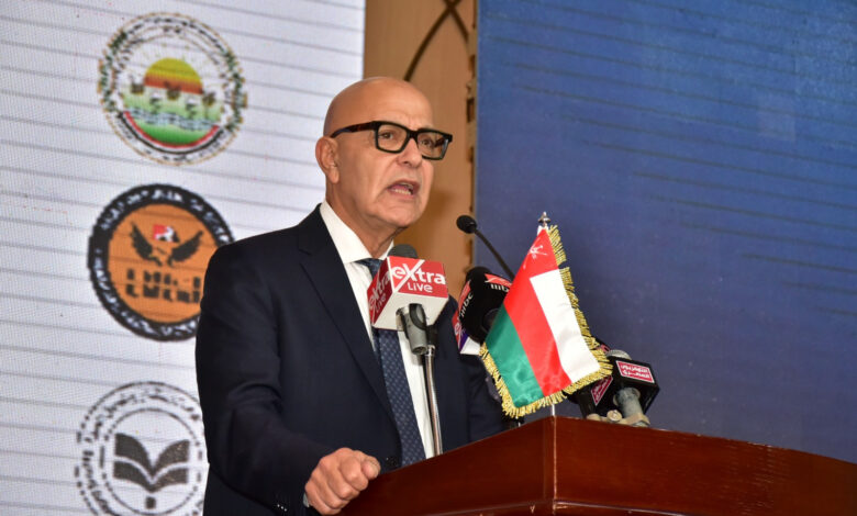 أحمد صبور: فرص كبيرة للتعاون بين مصر وسلطنة عُمان في العقار واللوجستيات والزراعة والصناعة أحمد صبور: فرص كبيرة للتعاون بين مصر وسلطنة عُمان في العقار واللوجستيات والزراعة والصناعة