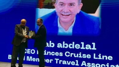 تكريم إيهاب عبد العال في مؤتمر «Hotel Tech» لدوره في تطوير خدمات الضيافة وتعزيز الذكاء الاصطناعي في السياحة