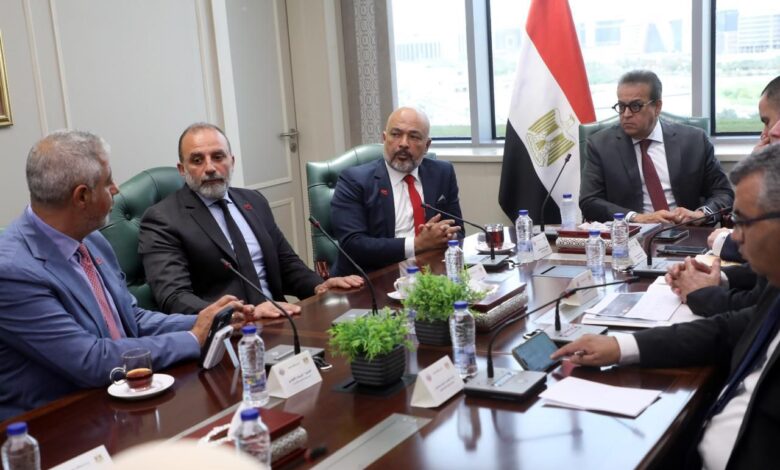 “إي آند مصر” ووزارة الصحة تبحثان تسريع التحول الرقمي في المنظومة الصحية
