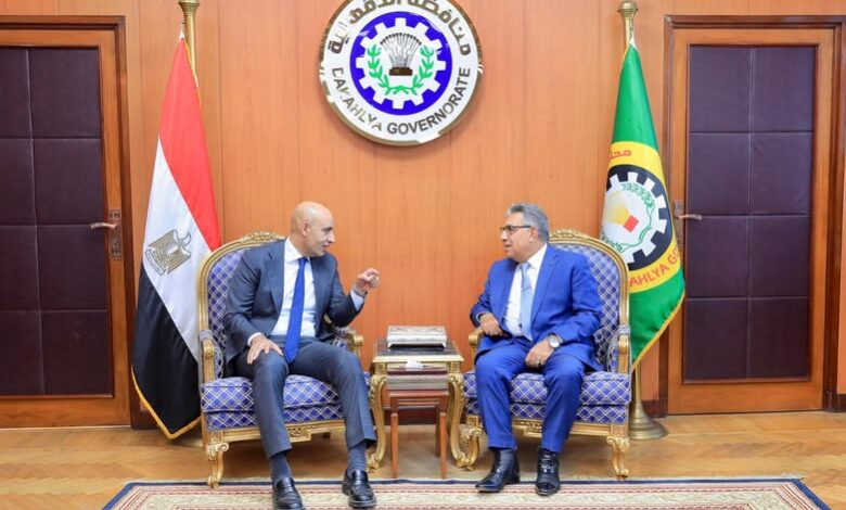 وزير التربية والتعليم لـ”محافظ الدقهلية”: تطوير التعليم يبدأ بدعم المعلم وتأهيله وزير التربية والتعليم لـ”محافظ الدقهلية”: تطوير التعليم يبدأ بدعم المعلم وتأهيله