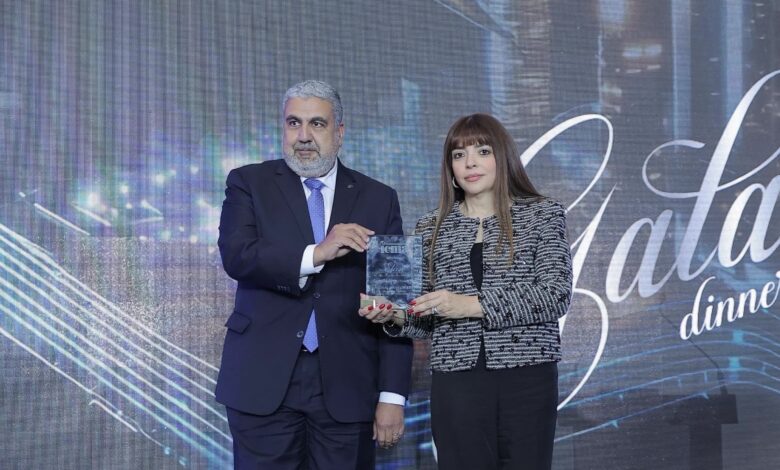 البنك الأهلي المصري يحصد جائزتين عالميتين من جوائز Élan 2025 تقديرًا لريادته في حلول المدفوعات المستدامة