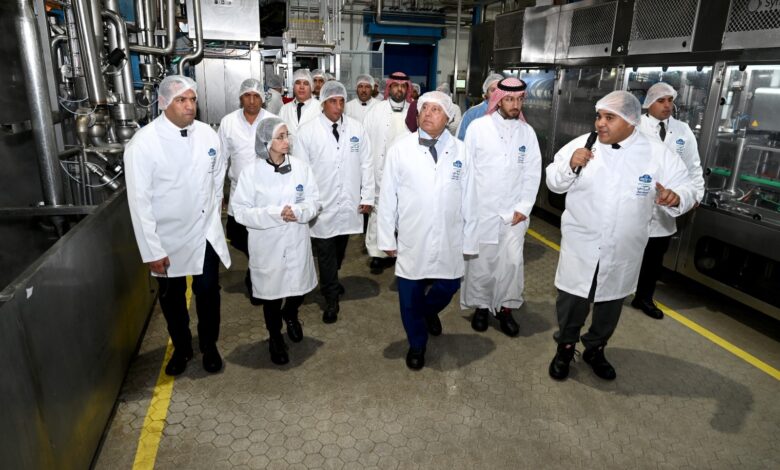 كامل الوزير يتفقد 4 مصانع كبرى متخصصة في الصناعات الغذائية بالنوبارية والسادات