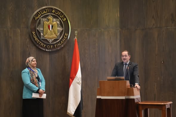 وزير المالية: تعزيز الاستثمار في العنصر البشري أولوية وطنية وزير المالية: تعزيز الاستثمار في العنصر البشري أولوية وطنية